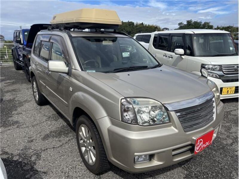 X-TRAIL