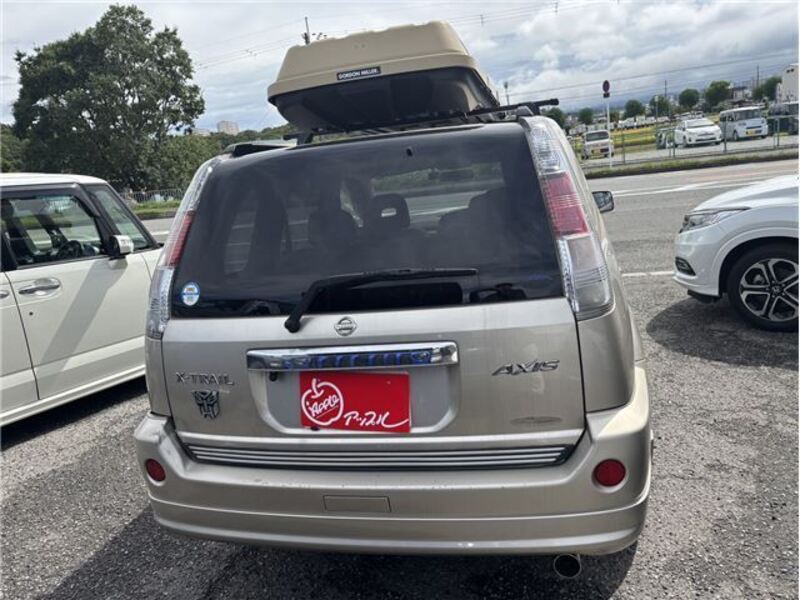 X-TRAIL