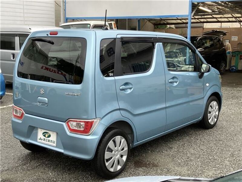 WAGON R
