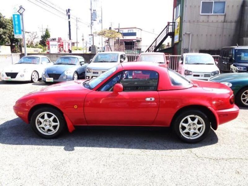 EUNOS ROADSTER