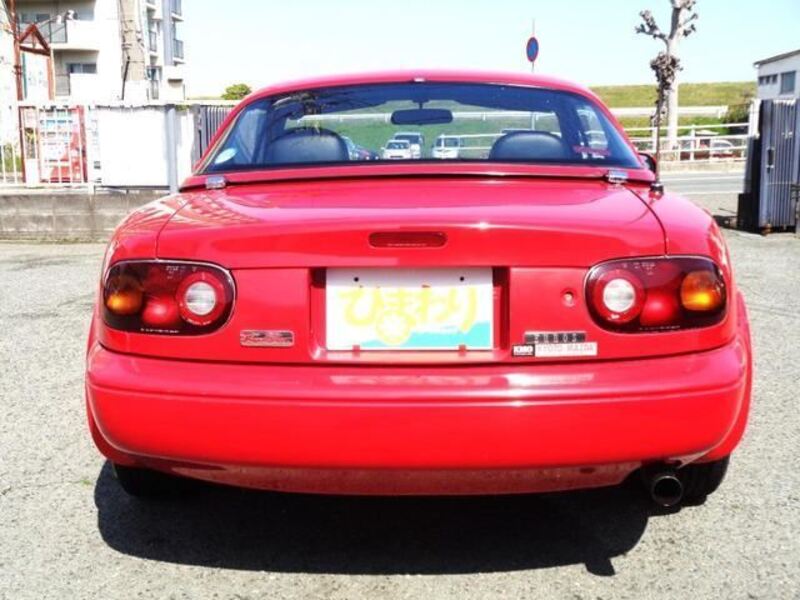 EUNOS ROADSTER