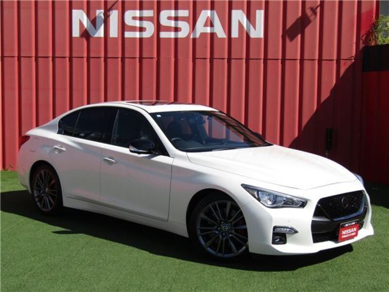 NISSAN SKYLINE