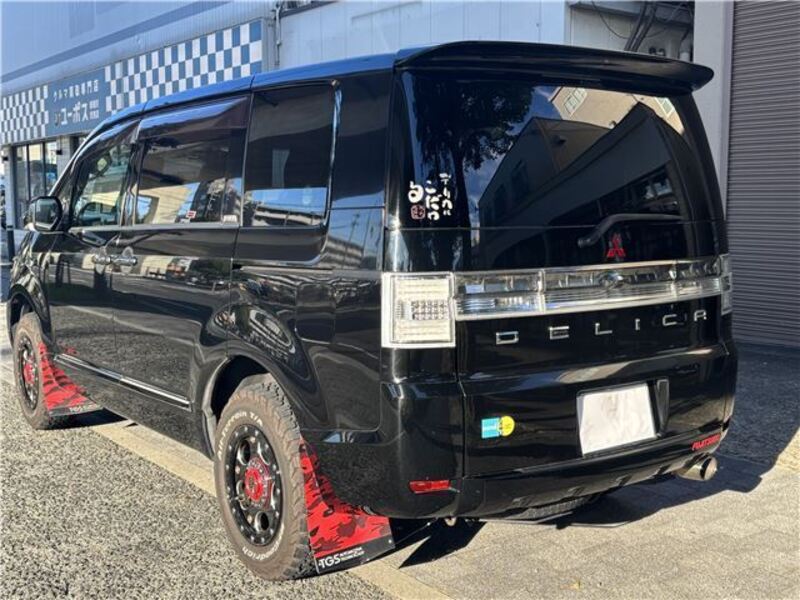 DELICA D5