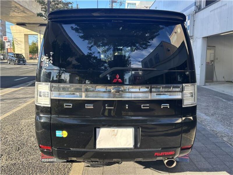 DELICA D5
