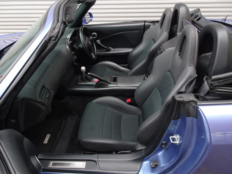 S2000