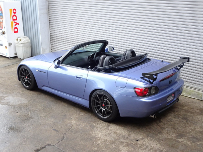 S2000