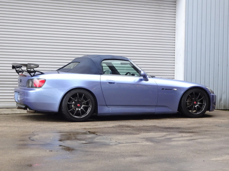 S2000