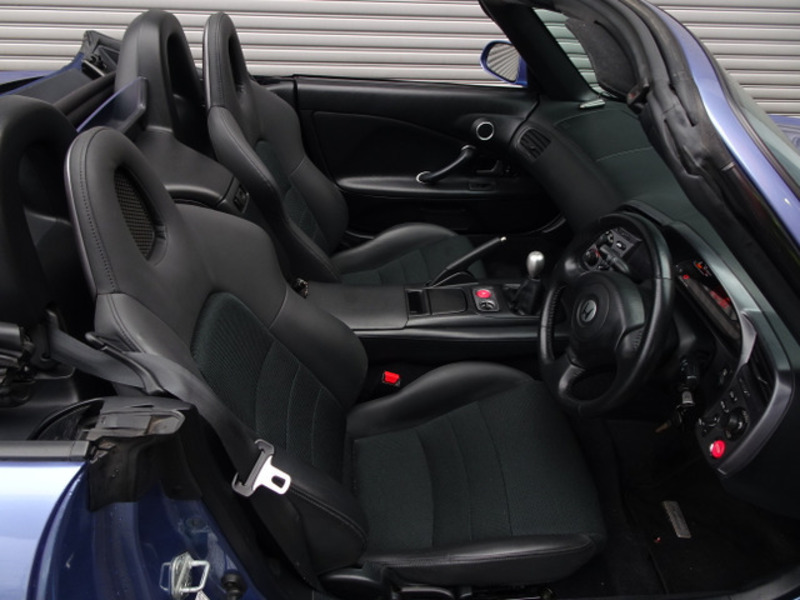 S2000