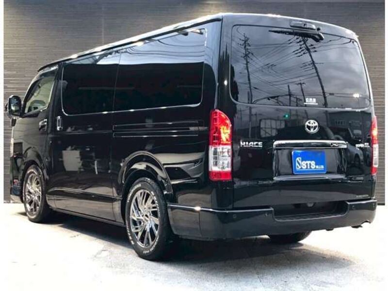 HIACE VAN
