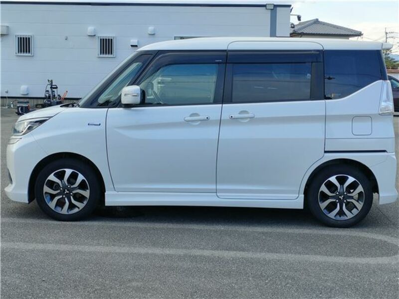 DELICA D2