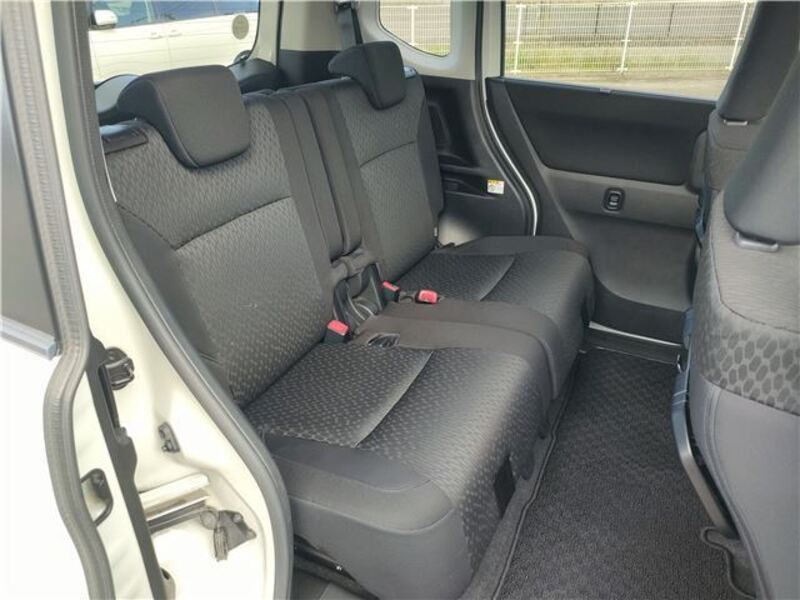 DELICA D2