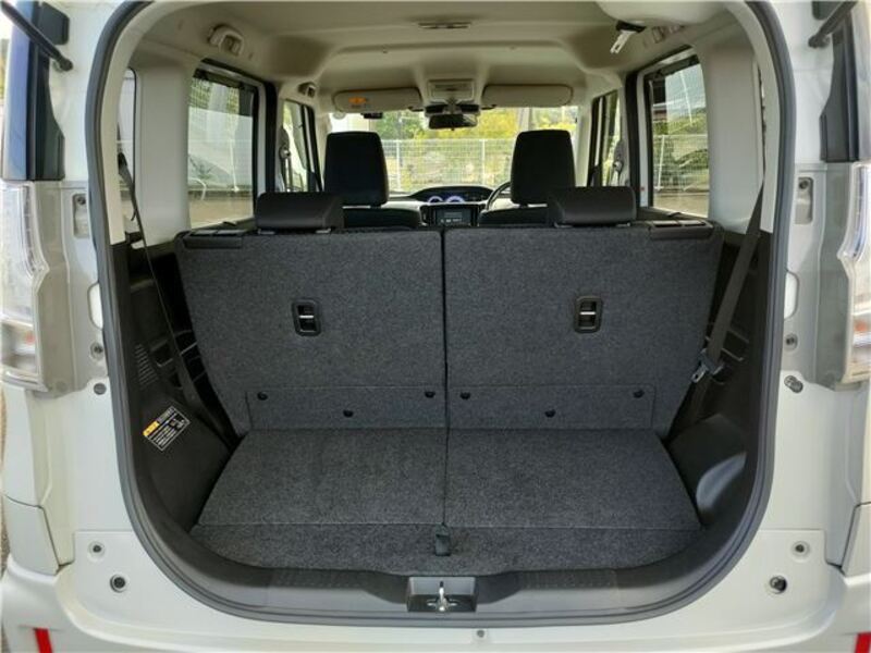 DELICA D2