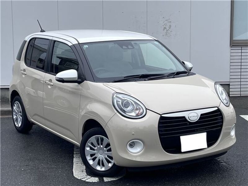 DAIHATSU BOON