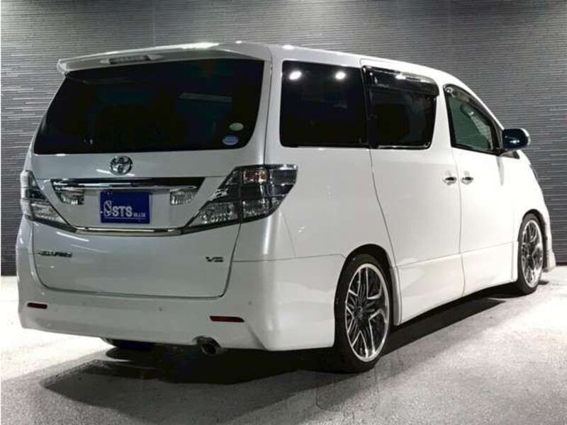 VELLFIRE