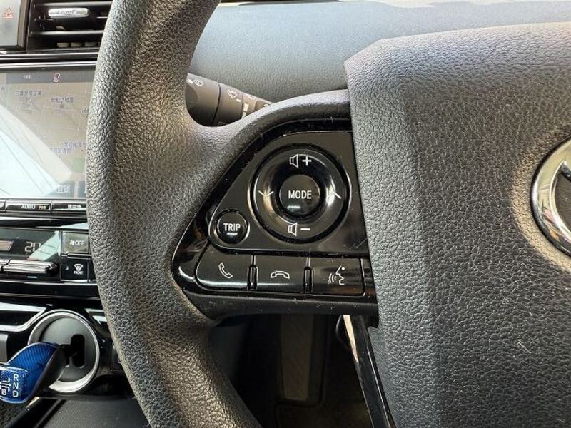 PRIUS PHV