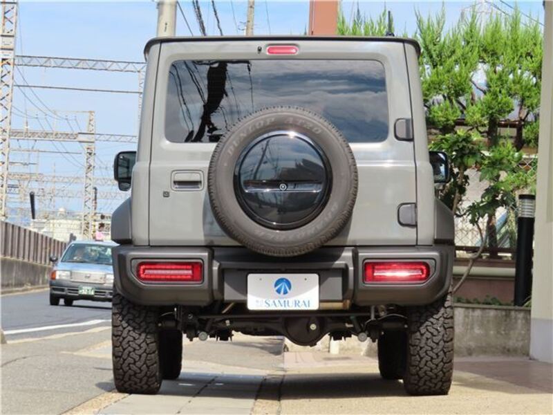 JIMNY SIERRA