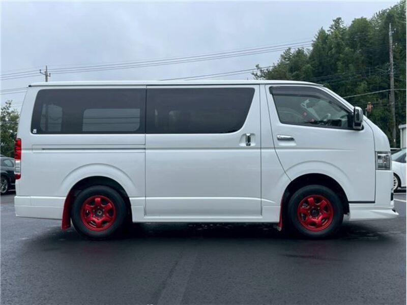 HIACE