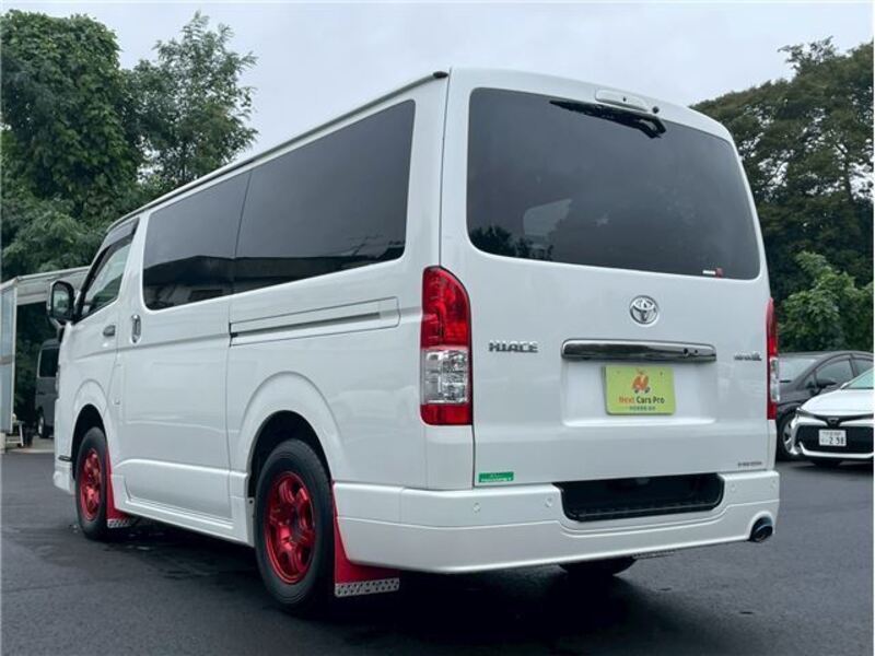 HIACE