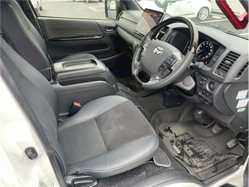 HIACE