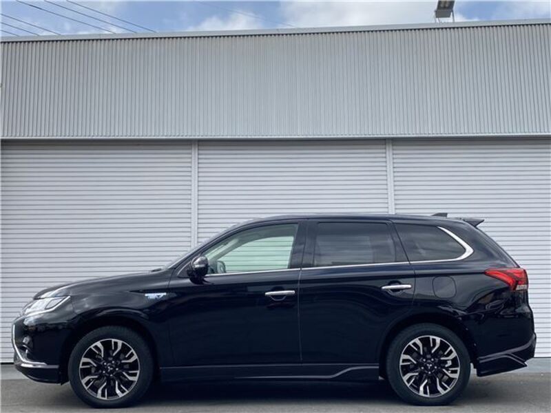 OUTLANDER PHEV
