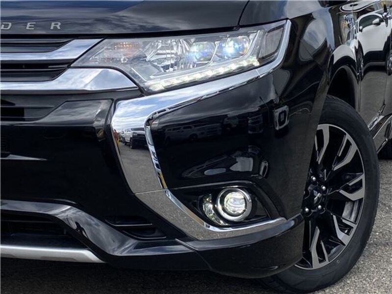 OUTLANDER PHEV