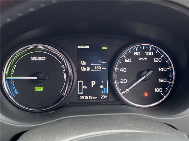 OUTLANDER PHEV
