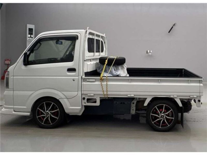 CARRY TRUCK
