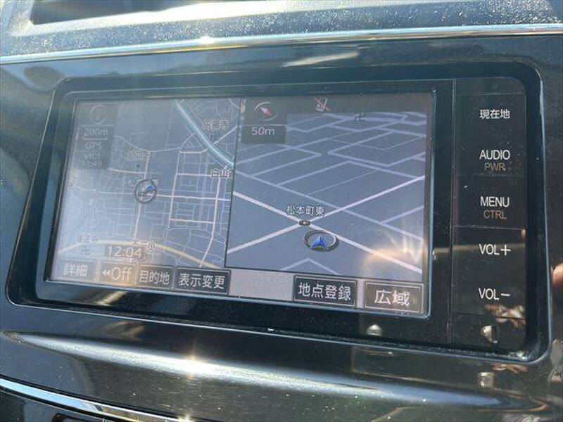 PRIUS ALPHA