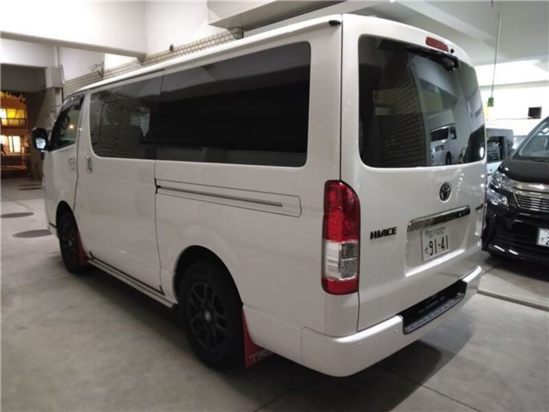 HIACE