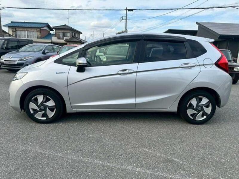 FIT HYBRID