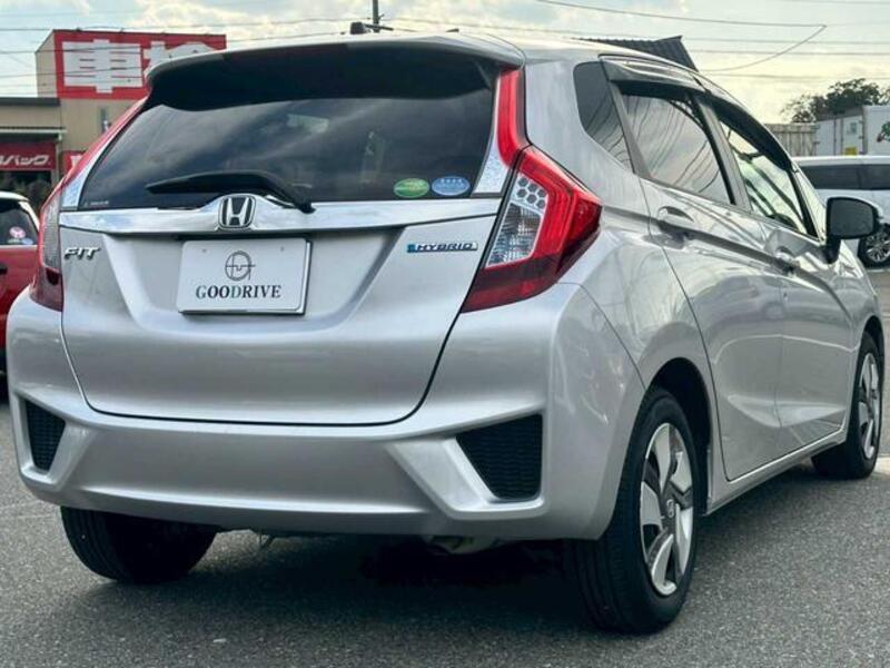 FIT HYBRID