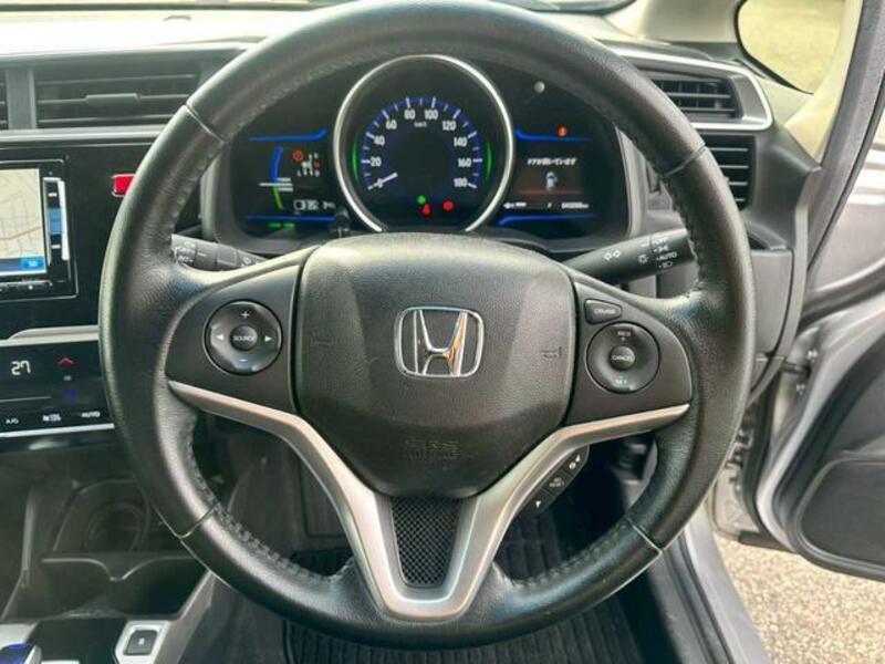 FIT HYBRID