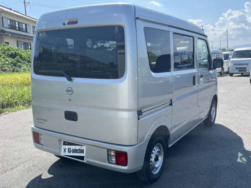 CLIPPER VAN