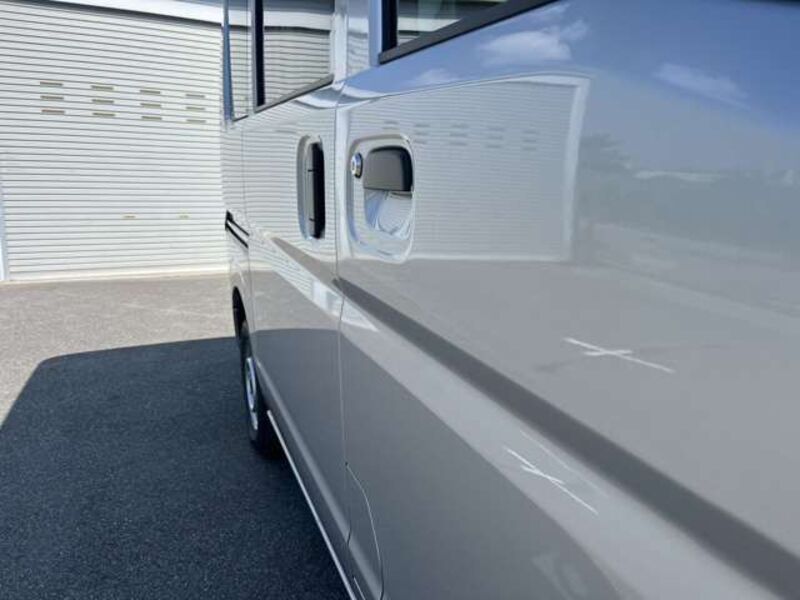 CLIPPER VAN