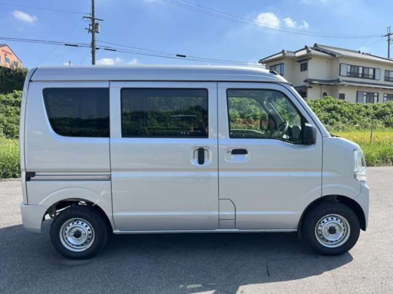 CLIPPER VAN