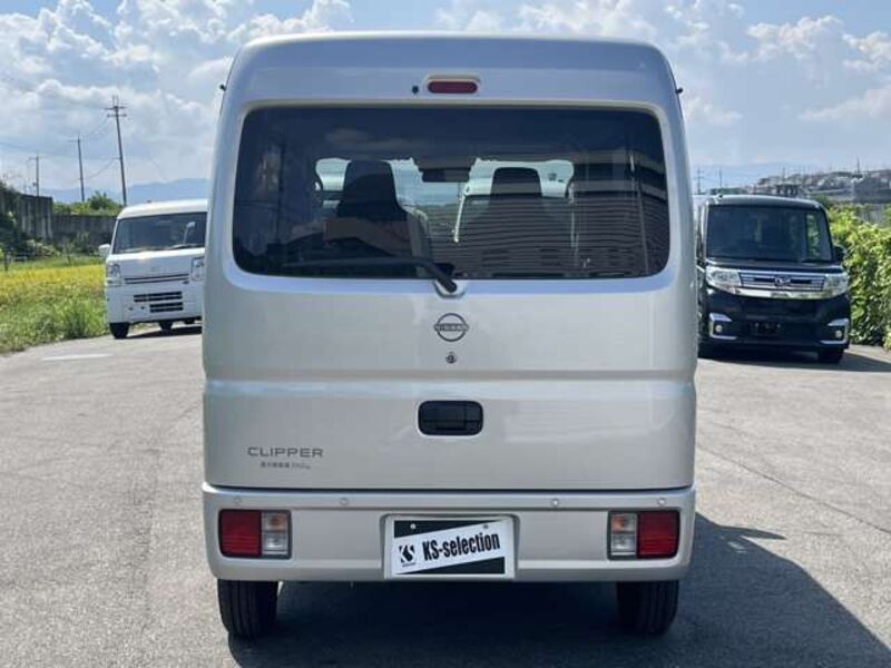 CLIPPER VAN