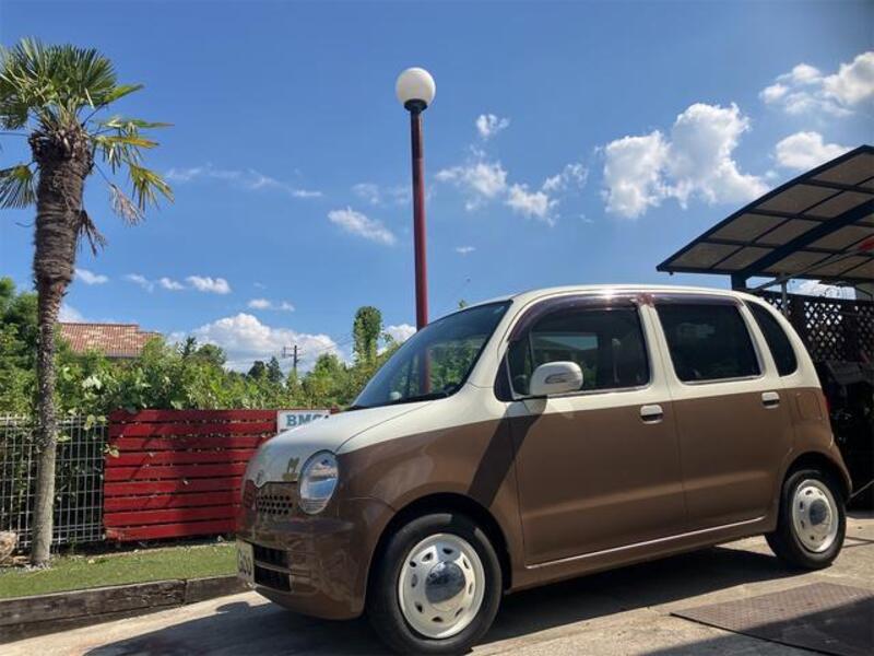 DAIHATSU MOVE LATTE
