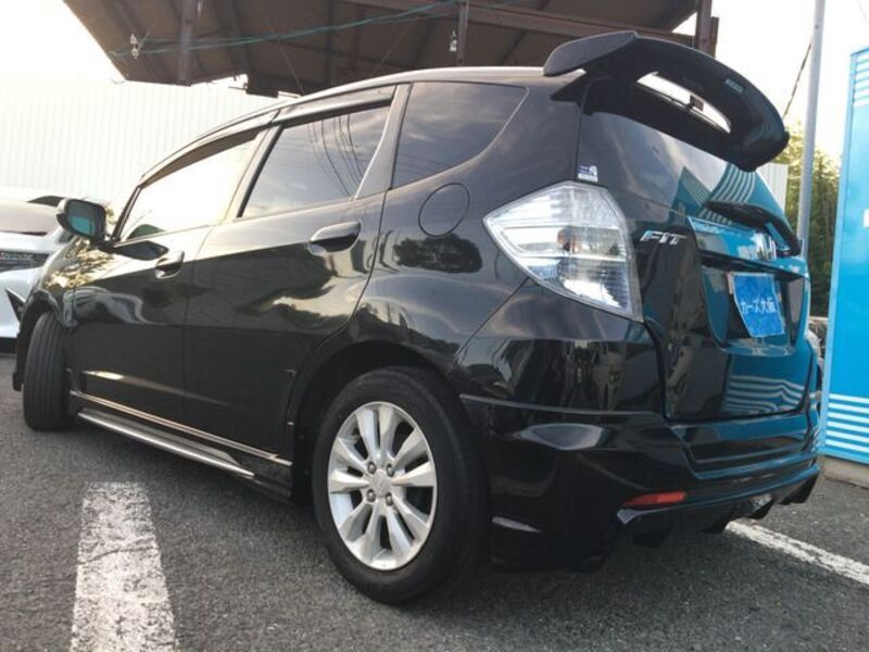 FIT HYBRID