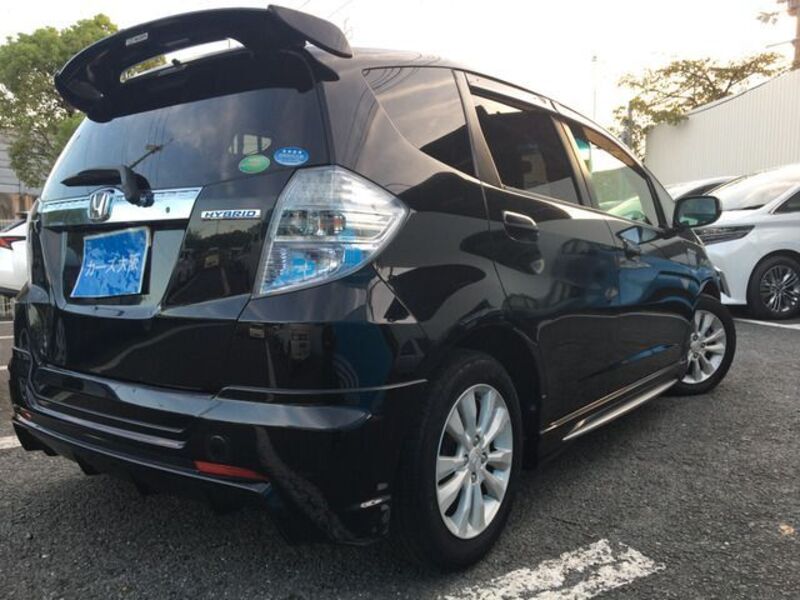 FIT HYBRID