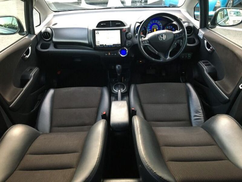FIT HYBRID