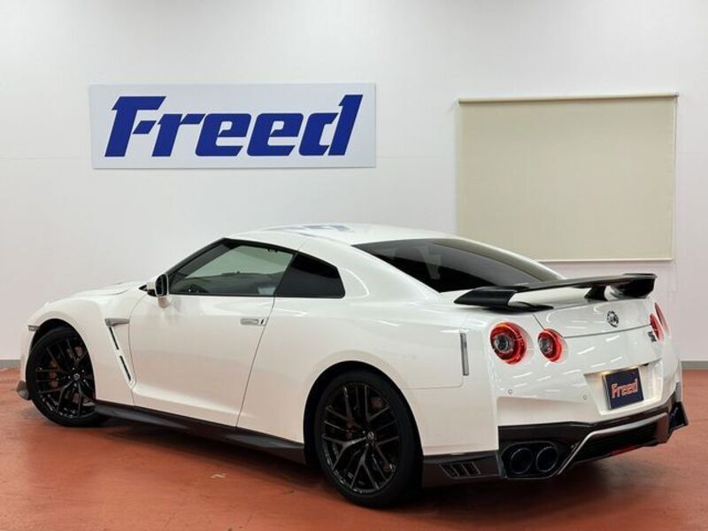GT-R