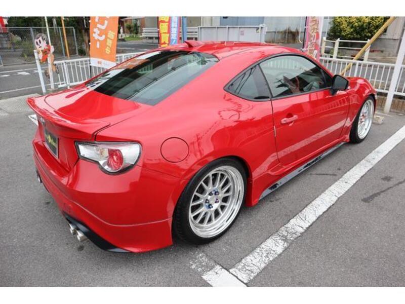 86