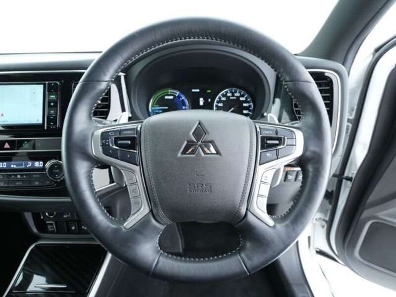 OUTLANDER PHEV