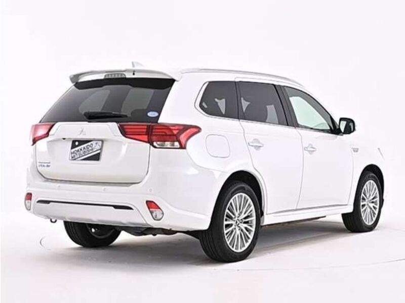 OUTLANDER PHEV