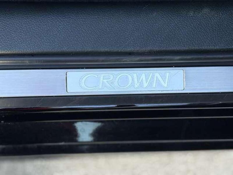 CROWN