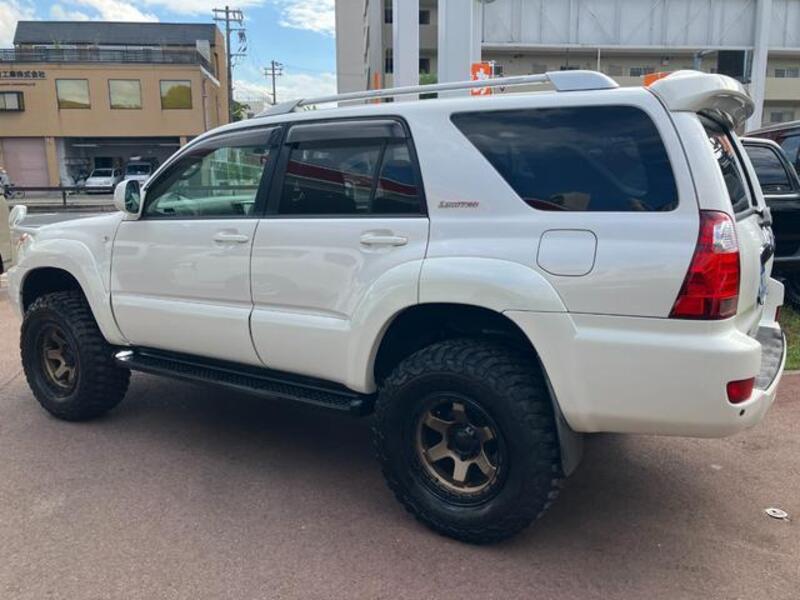 HILUX SURF