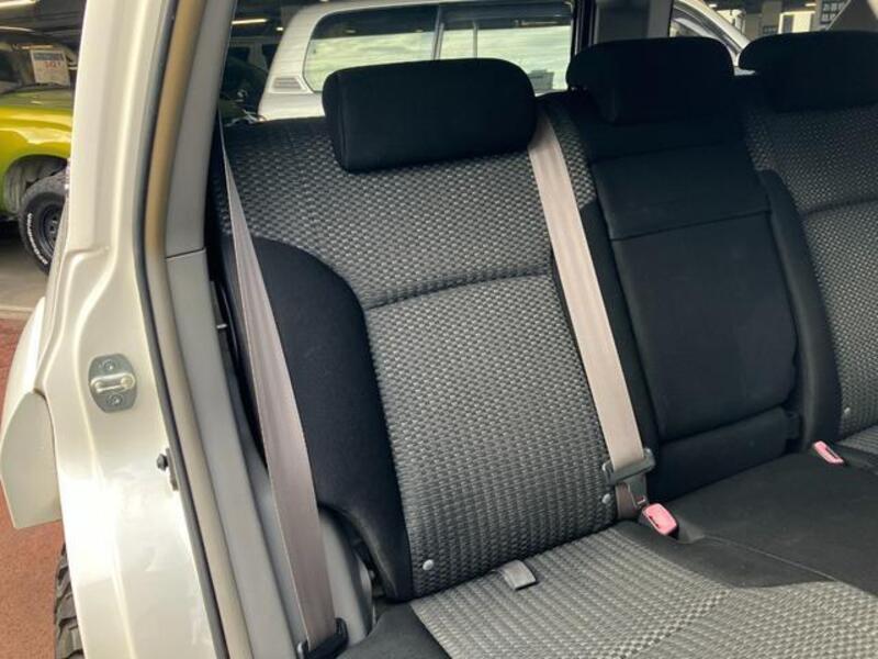 HILUX SURF
