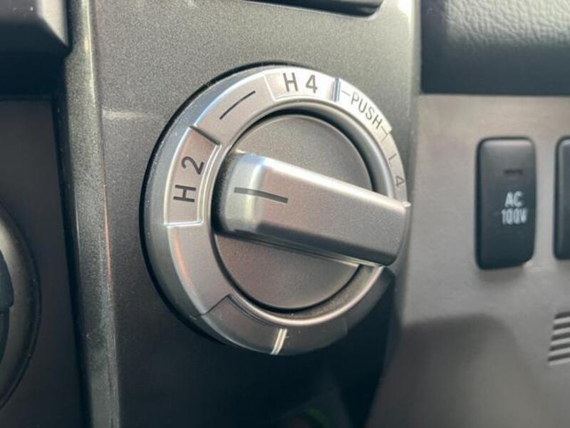 HILUX SURF
