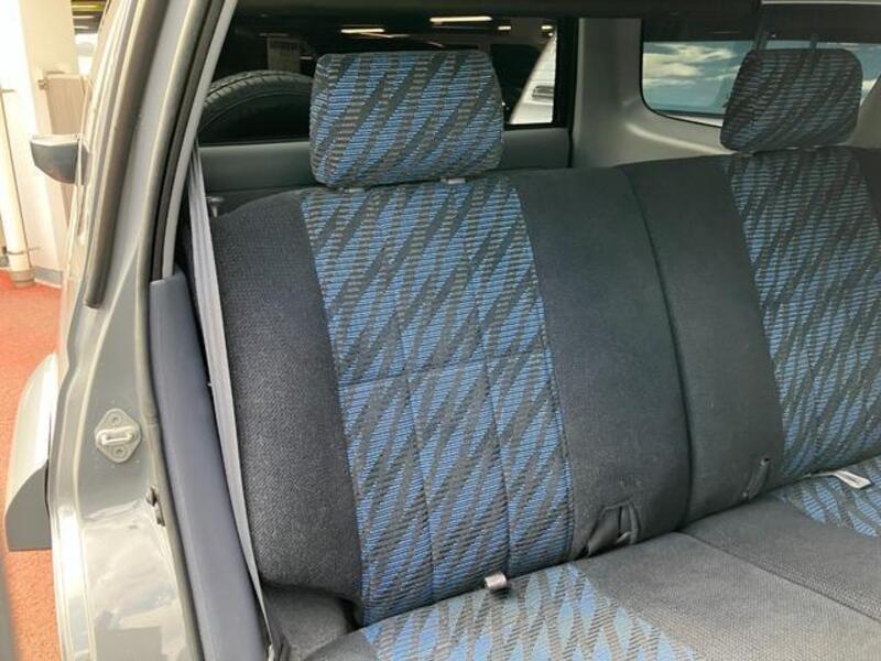 HILUX SURF