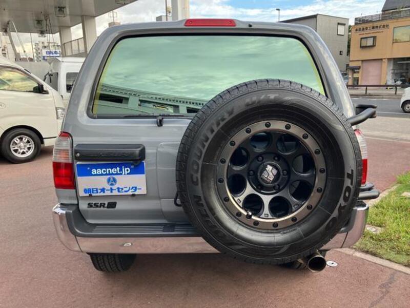 HILUX SURF